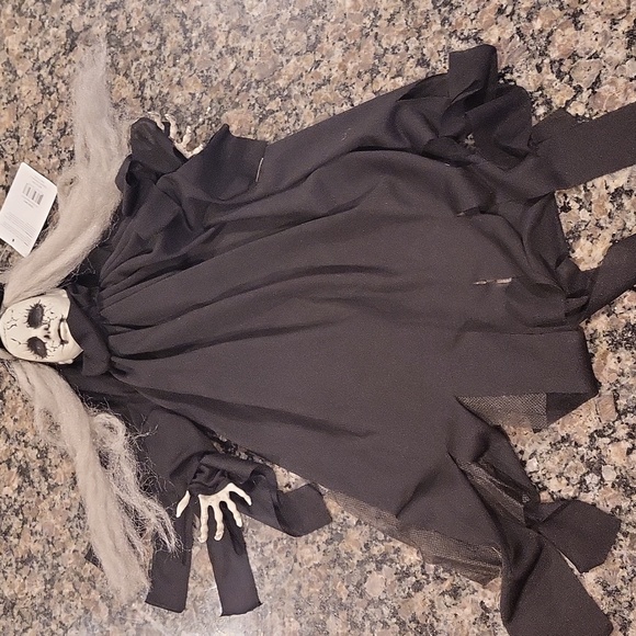 Halloween creepy doll 20 inches in length by the Gothic Collection new with tags - Picture 5 of 6